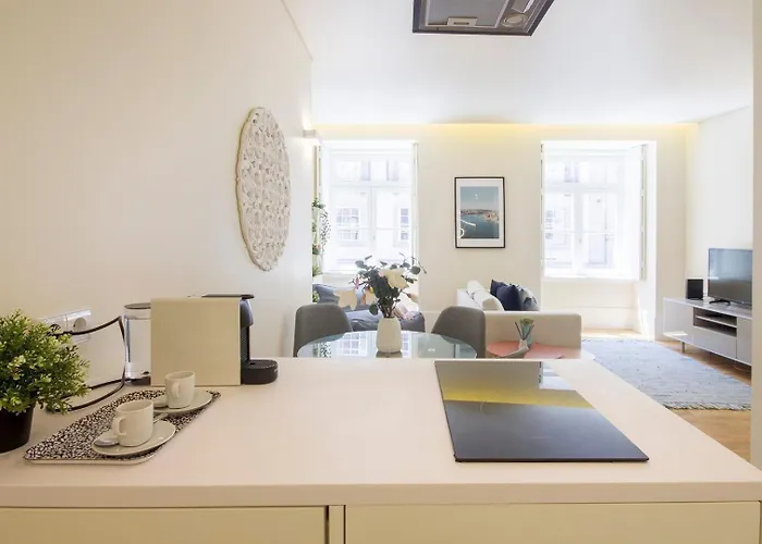 Douro River View From An Award Winning Building Apartman